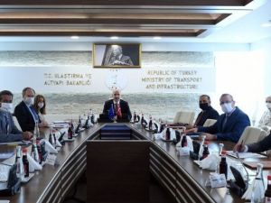 Bakan Karaismailoğlu AB Delegasyon Başkanı Berger ile görüştü