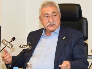 TESK Başkanı Palandöken: “Esnaf ve sanatkâra nakdi destek sağlanmalı”