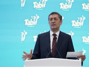 Bakan Selçuk: “Pedagojik formasyon sertifikası olanlar ile sertifika programlarına devam eden öğrencilerin hak kaybı söz konusu değildir”