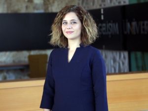 Yaşlılık döneminde sürüş yetenekleri azalıyor