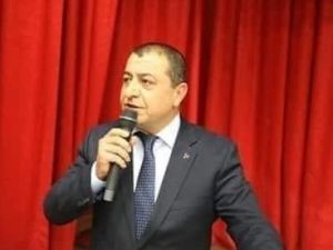 MHP’de Başkan Demir görevinden ayrıldı