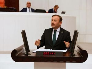 Milletvekili Sabri Öztürk, yapılan bir araştırmada en başarılı üçüncü milletvekili seçildi