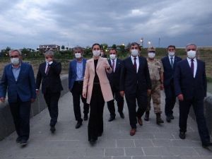 Kültür ve Turizm Bakan Yardımcısı Alparslan ve AK Parti Genel Başkan Yardımcısı Karaaslan Muş’ta