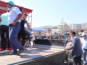 Afette zarar gören üzüm üreticilerine direk desteği