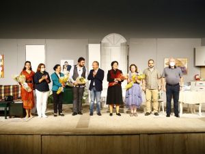 Denizli Büyükşehir Tiyatrosu perdelerini açtı