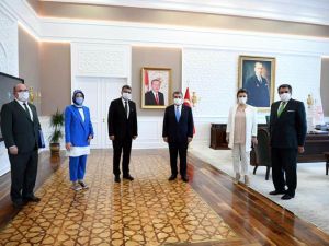 Başkan Kale’den Bakan Koca’ya ziyaret