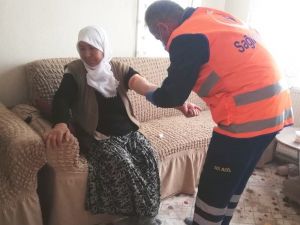 Hisarcık Vefa Sosyal Destek Grubu’nun evde sağlık hizmeti yüz güldürüyor