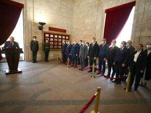 TBMM Başkanı Şentop ve Başkanlık Divanı Anıtkabir’de