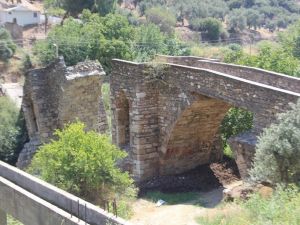 Tarihe tanıklık eden köprü bu defa nostalji yaşatacak