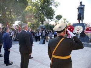 KKTC’de Barış ve Özgürlük Bayramı’nın 46. yıl dönümü töreni