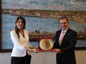 Başkan Seçer: "Toplumların bağımsızlık ve ulusal kurtuluş günleri önemlidir"