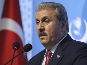 BBP Genel Başkanı Destici: “24 Temmuz, inşallah Fatih Sultan Mehmet Han’ın ruhunun sevindirileceği bir gün olacak”
