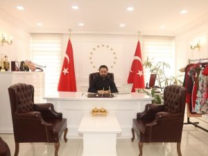 Modacı Dalmış, giyimde kalitenin adresini açıkladı: Laleto Tekstil