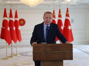 Cumhurbaşkanı Erdoğan: "Güçlü ve büyük Türkiye vizyonumuz, ete kemiğe bürünmeye, fiili neticelere dönüşmeye başladı"