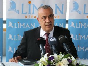 Mehmet Aycı’dan “Benzemez Kimse Sana Bir Erdoğan Portresi” için imza günü