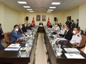 Bakanı Soylu’nun başkanlık ettiği Mersin’deki güvenlik toplantısı sona erdi