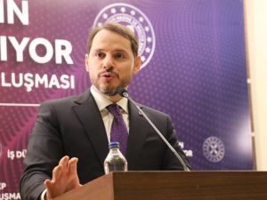 Bakan Albayrak’tan ekonomik verilere ilişkin mesaj