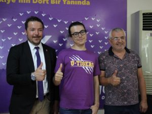 Yüzde 60 görme engelli Halid YKS’de Türkiye birincisi oldu