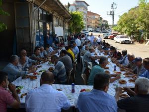 Başkan Aykurt, sanayi esnafıyla kahvaltıda buluştu dertlerini dinledi