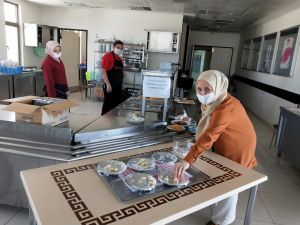 Beypazarı Devlet Hastanesinden ilginç sosyal mesafe önlemi