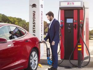 Türkiye genelinde elektrikli otomobil şarj istasyonlarının sayısı artıyor