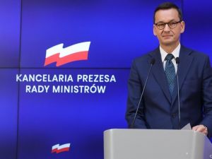 Polonya Başbakanı Morawiecki, İstanbul Sözleşmesi’ni Anayasa Mahkemesi’ne gönderdi