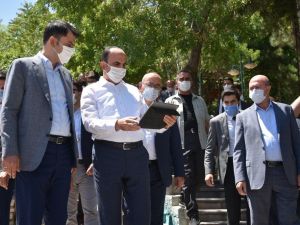 Bakan Kurum Konya’da ziyaretlerde bulundu