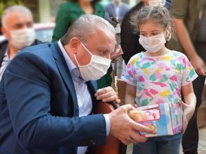 TBMM Başkanı Şentop’tan çocuklara bayram hediyesi