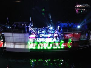 Necati ve Saykolar Didim’i coşturdu