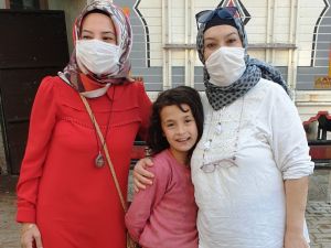 Öğretmenler, 3 yetim öğrenciyi unutmadı