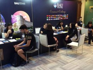 Üniversite adaylarından dakikada 3 bin 500 ziyaret