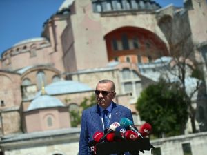 Cumhurbaşkanı Erdoğan: "TL’nin yerli yerine oturacağına inanıyorum"