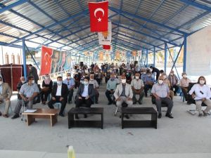 AK Parti Ahırlı ve Yalıhüyük ilçe kongreleri gerçekleştirildi