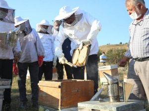 Kütahya’da 250 ton bal üretimi hedefleniyor