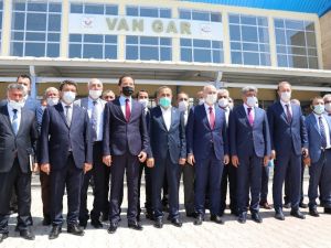 Bakan Karaismailoğlu: “Van bölgesinde 9 milyar TL civarında proje yapıldı”