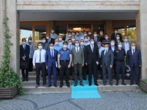 Korona virüs ve uyuşturucu ile mücadele muhtarlarla konuşuldu