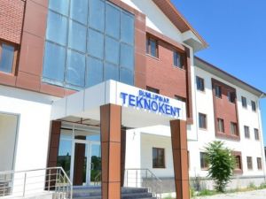 Bakanlıktan Dumlupınar Tasarım Teknokent’e destek sözü