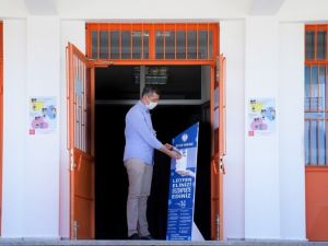 İlk ‘Okulum Temiz’ belgesi Gümüşoluk İlkokuluna verildi