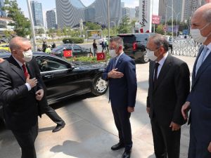 Cumhurbaşkanı Erdoğan: “Şimdi İstanbul çöp dağları ile adeta bir rezillik”