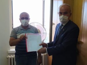 MHP’li Kaya mazbatasını aldı