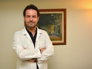 Katarakt ve görme kusurları tek operasyonla tedavi ediliyor