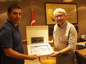 Fikri Sağlar’dan Başkan Günel’e övgü dolu sözler