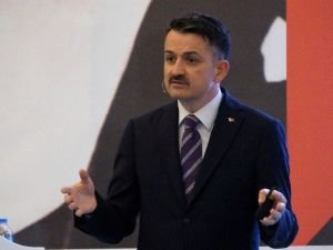 Bakan Pakdemirli: “Nemin az olmasından dolayı bütün ormanlarımız çıra gibi”