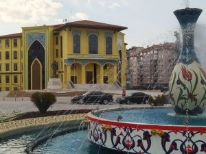 Kütahya’da kına organizasyonları ve pazar yerlerinde sigara içilmesi yasaklandı