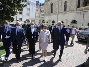 Ticaret Bakanı Pekcan’dan İTO’ya ziyaret