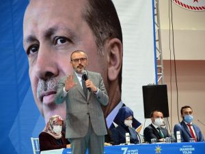 AK Parti Genel Başkan Yardımcısı Ünal, isim vermeden CHP’ye yüklendi