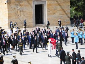 Cumhurbaşkanı Erdoğan: "Türkiye, bilhassa Doğu Akdeniz’de tehdit, yıldırma ve şantaj diline boyun eğmeyecek"
