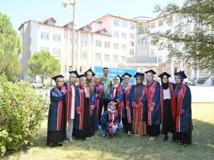 İlk mezunlarını veren Şehit Fatih Kalu’dan YKS’de büyük başarı