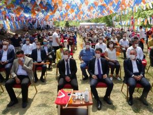 AK Parti Kozan İlçe Başkanı Yusuf Bilgili güven tazeledi