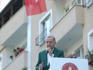 Cumhurbaşkanı Erdoğan: “Selden zarar gören tüm esnaflarımıza yapılan çalışma ile 50 bin liraya kadar olan zararları hibe olarak verilecektir”
